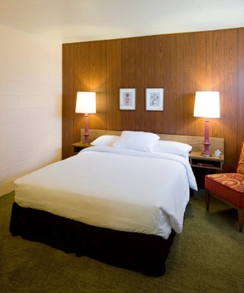 Usage to Sunset Motel