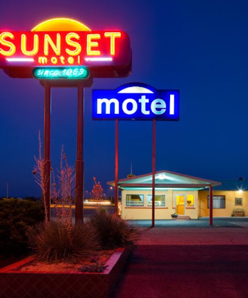 Usage to Sunset Motel